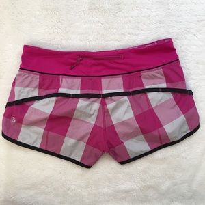 Lululemon Gingham Speed Shorts Raspberry size 6